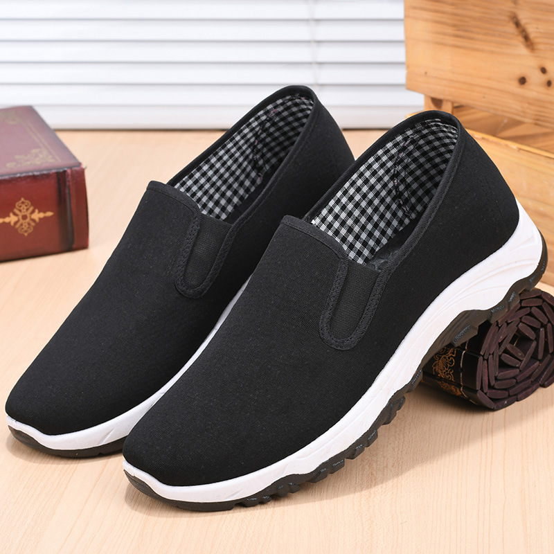 [Mountaineering Black Cloth Shoes] Old Beijing Casual Shoes Non-slip Soft Cloth Shoes Comfortable and Breathable Slip-on Men's Shoes