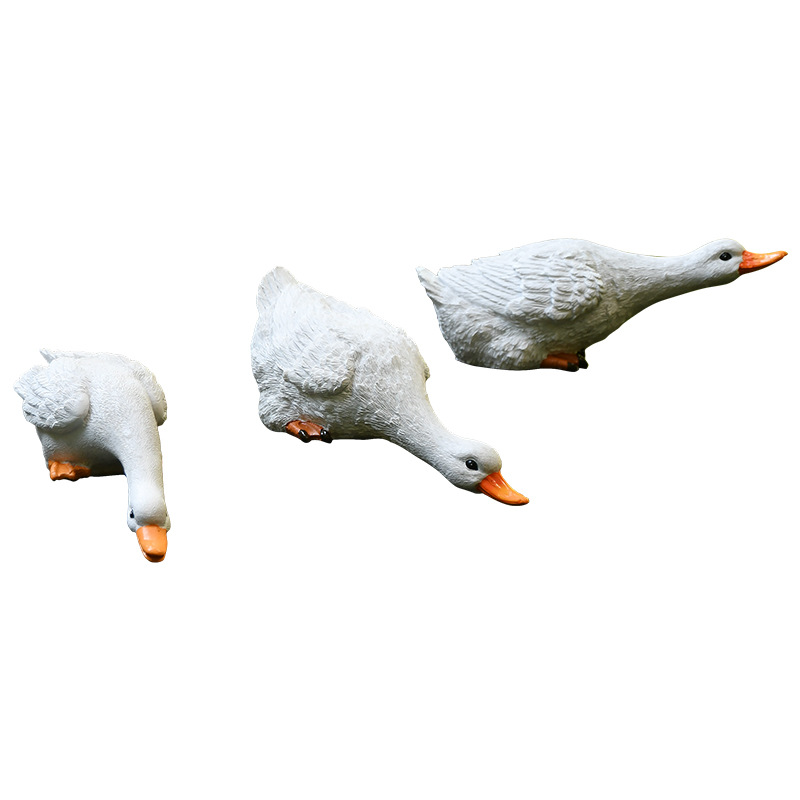 Outdoor courtyard rockery fish tank pool garden decoration landscaping creative simulation animal layout drinking water duck ornaments
