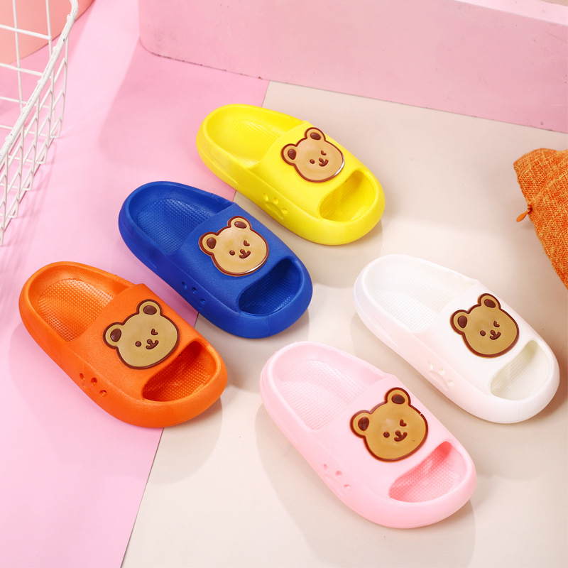 Children's Slippers Women's Summer Cute Bear Parent-child Small and Medium-sized Children's Baby Internet Popular Soft Bottom Non-slip Thick Bottom Men's Sandals