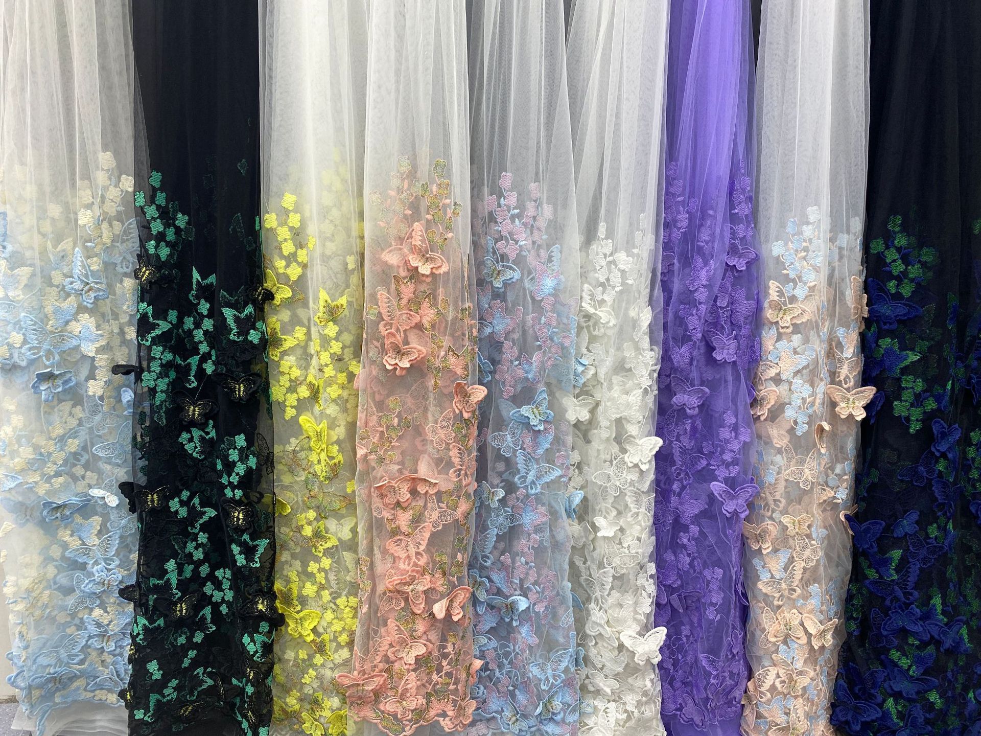 New butterfly fabric DIY handmade embroidery cloth patch order flower fashion fabric water soluble mesh embroidery lace