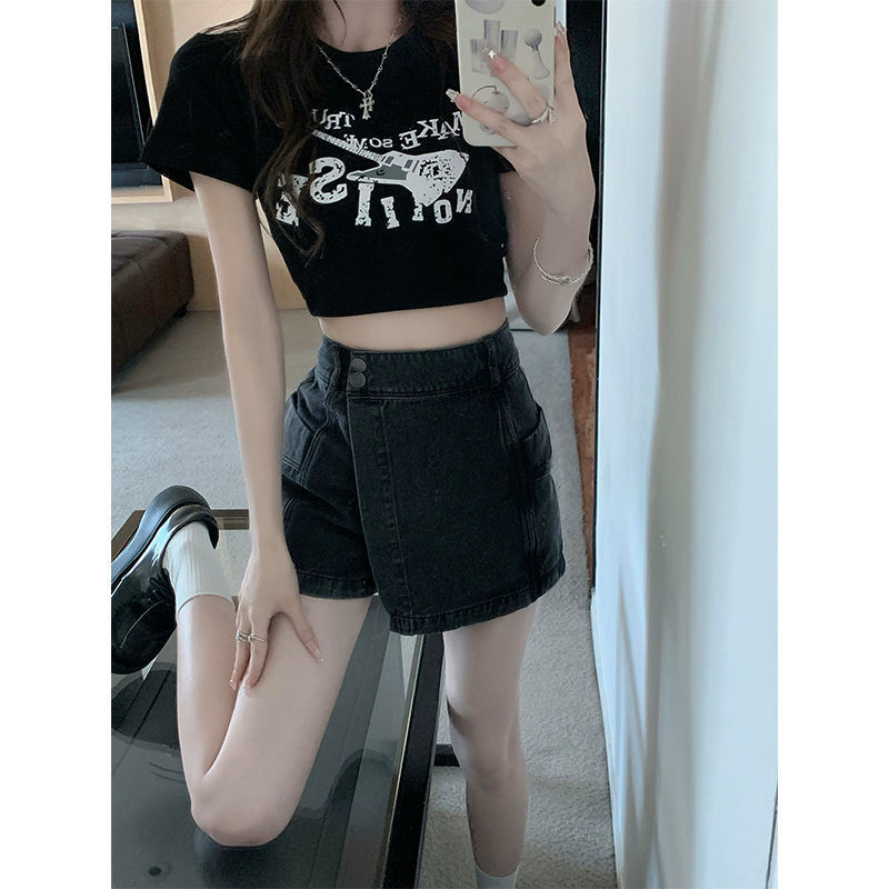 Vintage American Style Spice Girl Denim Shorts Women's 2023 Summer New High Waist Loose Slimming Hip Covering Design Sense Culottes