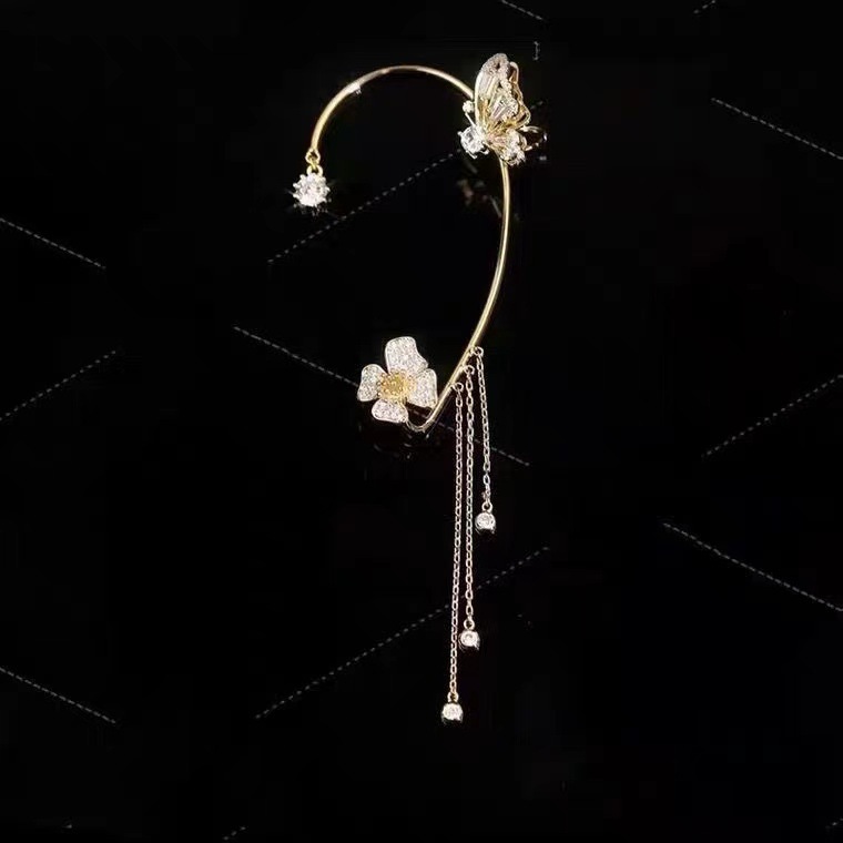ディザトーンの新型シンプルなファッションの超フラッシュは蝶の花の女性の耳の穴がないフリンジの耳掛けの耳飾りの卸売りを入れます。|undefined