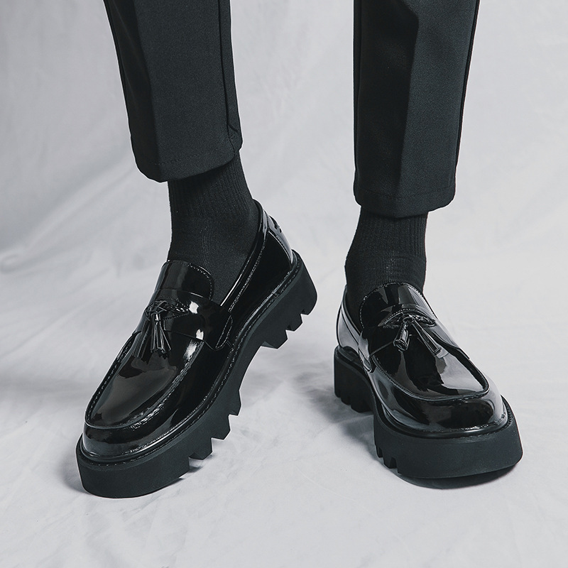 38-45 Moda Büyük Beden Parlak Beyefendi Nefes Alabilen Deri Ayakkabılar Resmi İş Deri Ayakkabıları Yuvarlak Burun Püsküllü Platform Loafer'lar_voghion.com