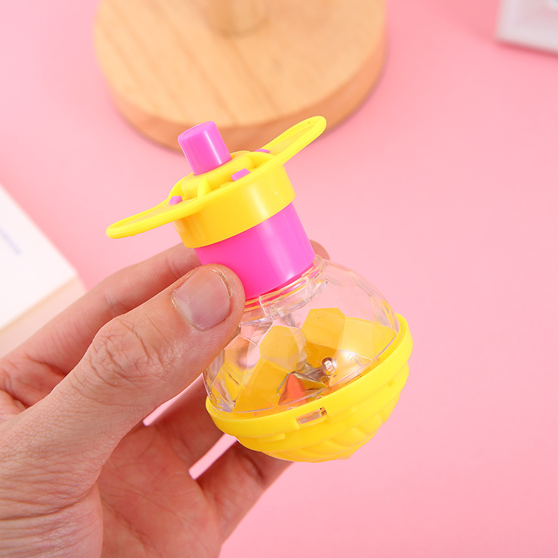 新商品の発光発射器のジャイロの贈り物は幼稚園の赤ちゃんのおもちゃの六一子供のおもちゃを卸売りします。|undefined