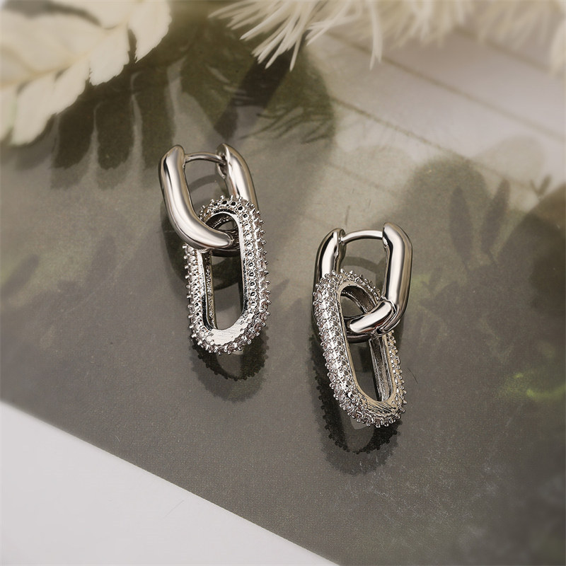 European and American fashion personality earrings full diamond oval ear buckle double ring ear buckle women 2024 new trendy niche design