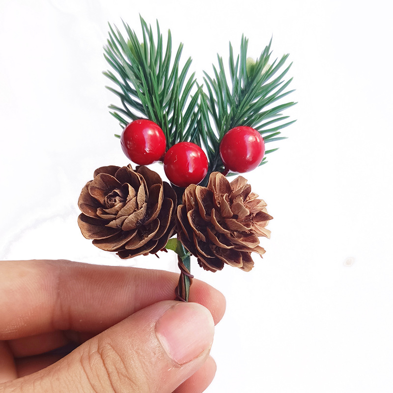 Christmas decoration simulation Christmas tree red pine cone pendant DIY packaging gift box decoration accessories Christmas pine needle