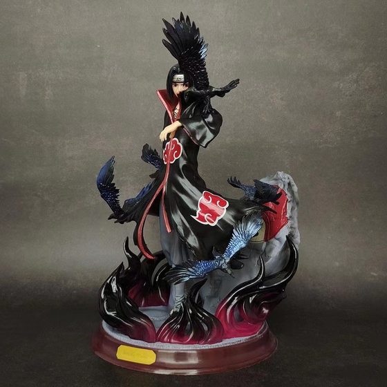 Anime Characters Crow Hall Skunk GK Uchiha Skunk Statue Anime Model Ornaments Hand-held Wholesale