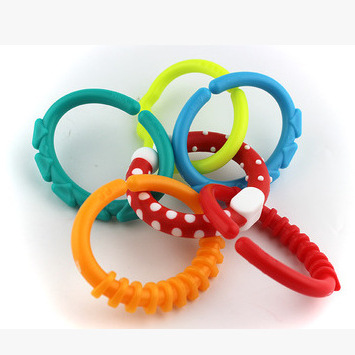 mqmqs & pdpds Baby Rainbow Ring Chain 6 Pack Molar Dental Apron Hand Grip Ring Baby Bed Hanging