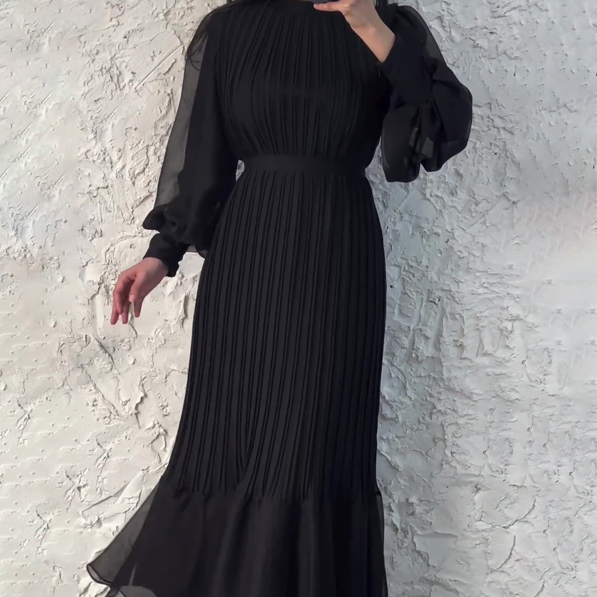 Amazon European and American 2023 elegant light mature women's clothing spring new cross-border dress long pleated skirt