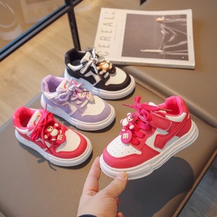 Children's Strawberry Bear Sneakers Spring Leather Soft Sole Girls Sports Shoes Summer New Boys Shoes 2023 Wholesale