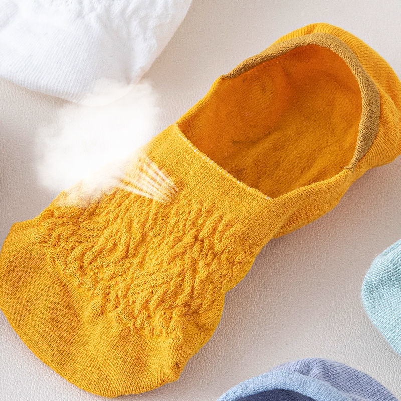 Socks Women's Short Socks Polyester Cotton Shallow Mouth Cute Japanese Boat Socks Don't Fall Down Summer Thin Women's Invisible Silicone Anti-Slip Socks