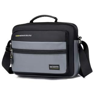 Men's casual men's shoulder bag lightweight Oxford cloth handbag new travel sports messenger bag factory direct sales
