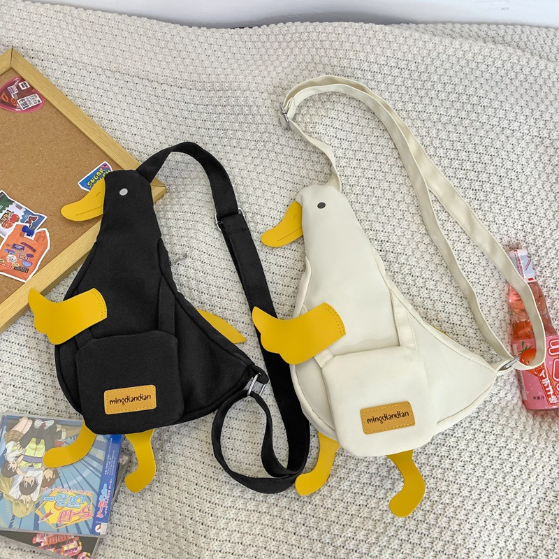 Internet Celebrity Cute Duck Canvas Bag Women's 2023 New Student Crossbody Shoulder Bag Trendy Funny Cute Cartoon Chest Bag