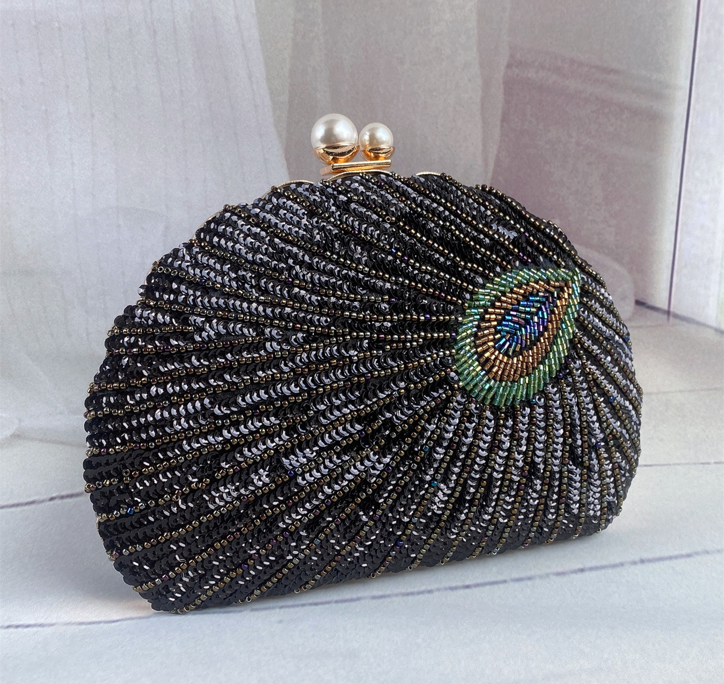 Cross-border spot retro Chinese style heavy craft beaded embroidery bag evening wear portable evening bag cheongsam clutch bag perfect match