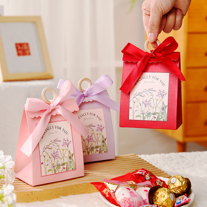 Fresh Wood System Handbag Lightweight Luxury Gift Box for Wedding Candy, High-End Wedding Table Candy Small Gift Box Candy Packaging Box