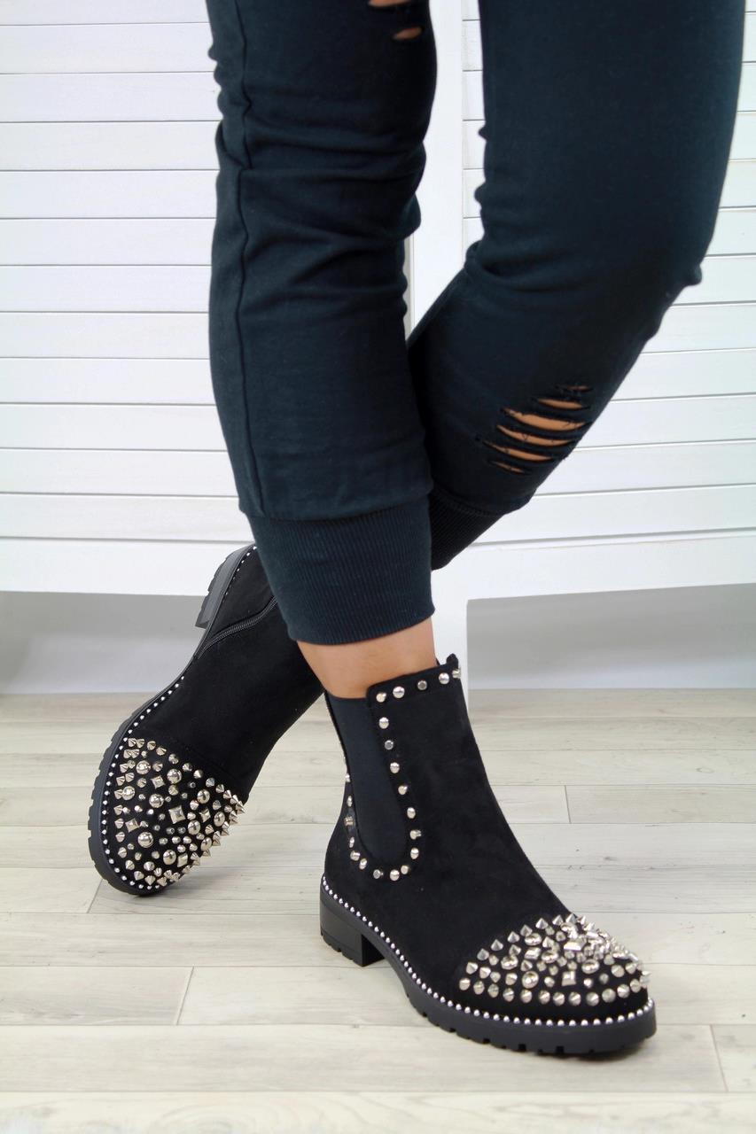 2021 new nail thick hard size women's boots fashion anti-wolf short boots Women's 43 size foreign trade