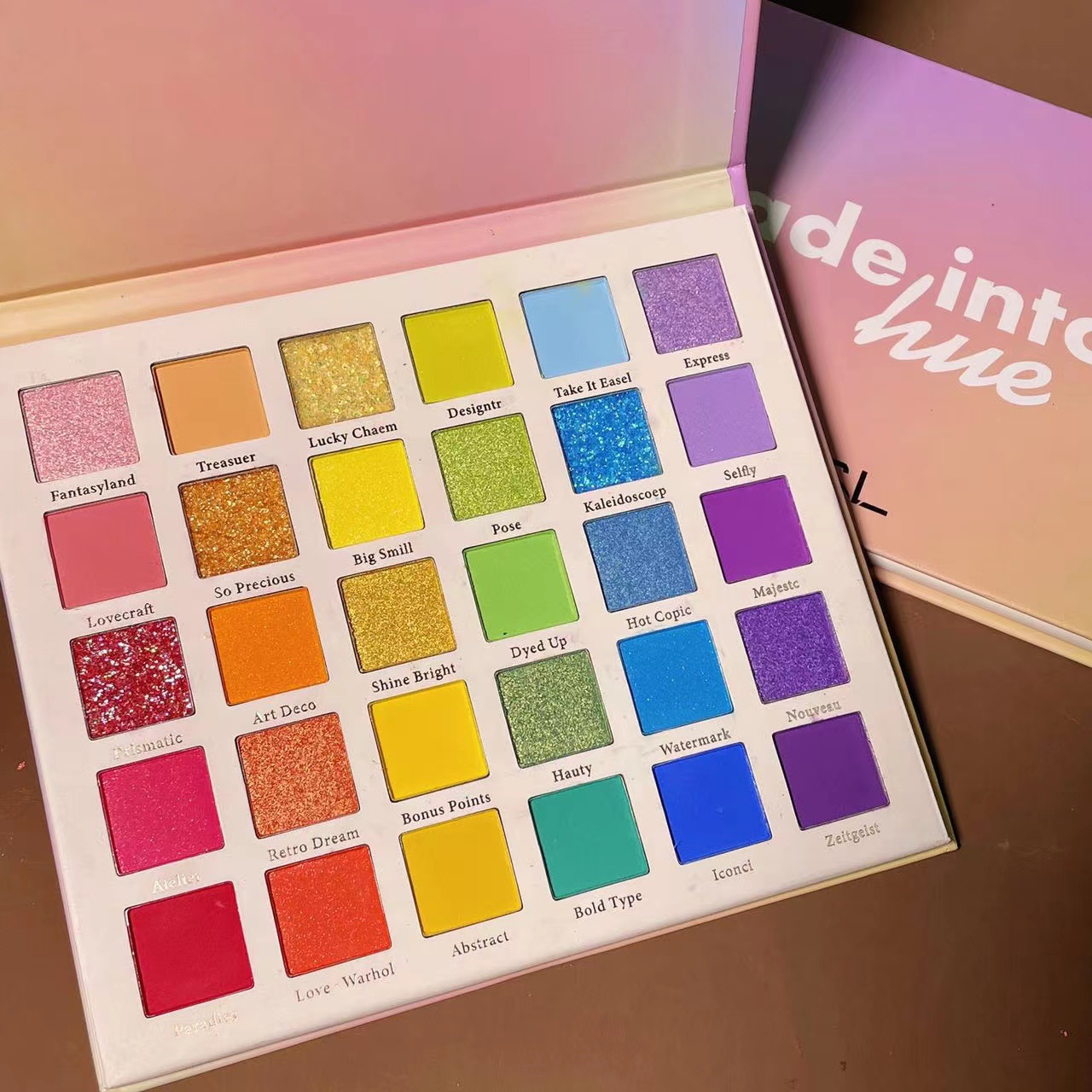 MGL rainbow candy 30 color eye shadow plate stage makeup glitter Pearl matte sequins fine glitter cos Makeup Show Makeup Artist