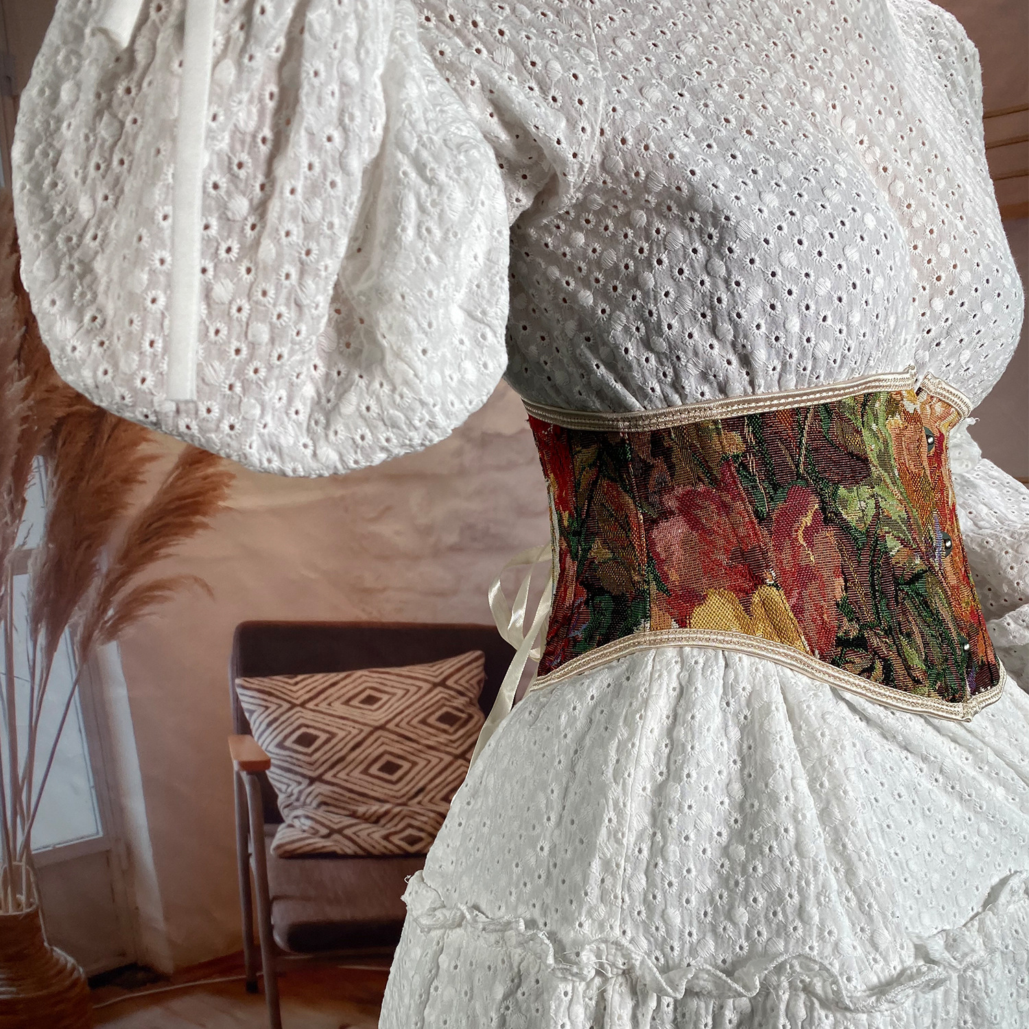 New autumn oil paintings, rich peony flowers, short waist 16cm3 fish bone support waist seal Lolita waist seal