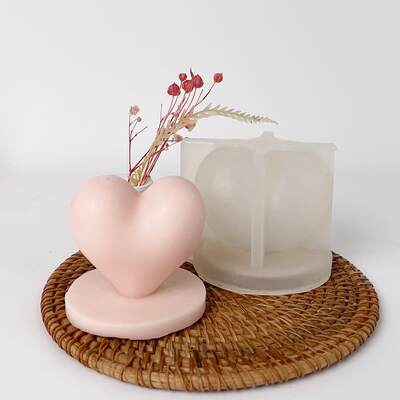 Love candle mold with base three-dimensional heart-shaped silicone mold ornaments plaster Valentine's Day mold 8347