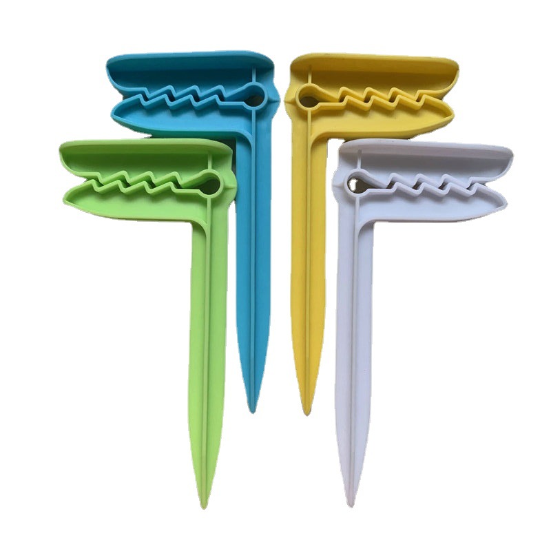 plastic towel clip beach windproof bath towel clip beach game windproof clip camping mat windproof blow away clip