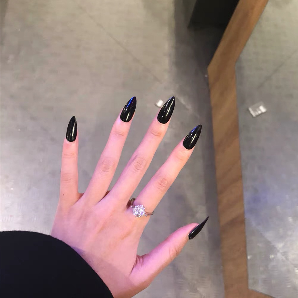 雅婕娜--黑尖頭歐美Ins假指甲片穿戴美甲貼成品甲片貼24片美甲貼