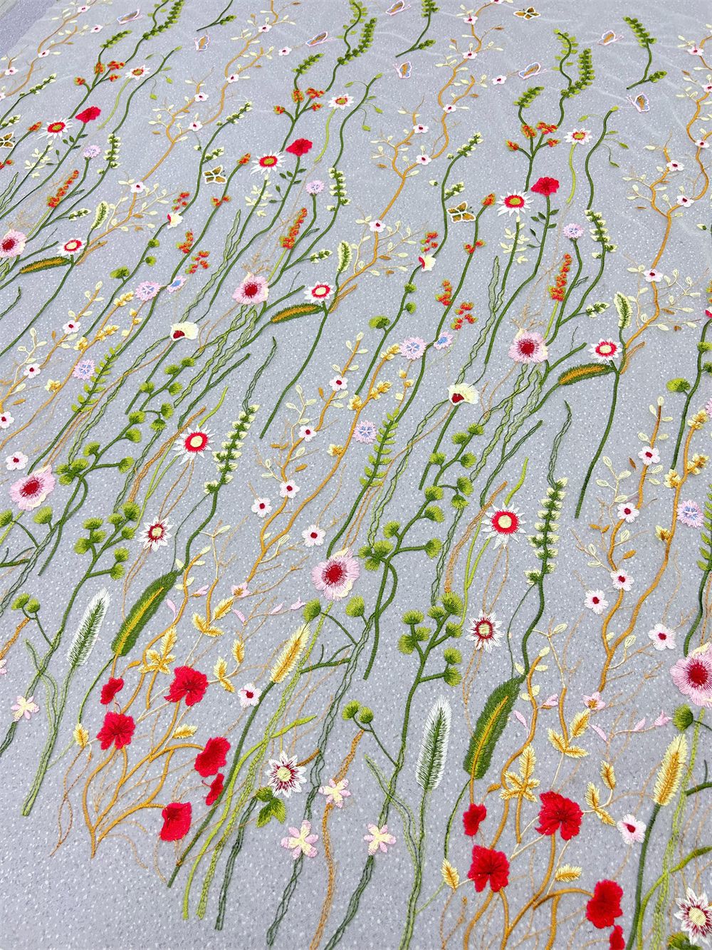 Hot sale water soluble high density water plants embroidery wedding dress fabric dress cross-border clothing mesh embroidery flower fabric wish