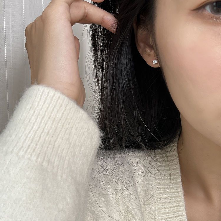 Ear Stud Women's Ear Holes Simple Small Ear Bone Stud ins High Beauty Value Earrings Ear Jewelry Sleep Free