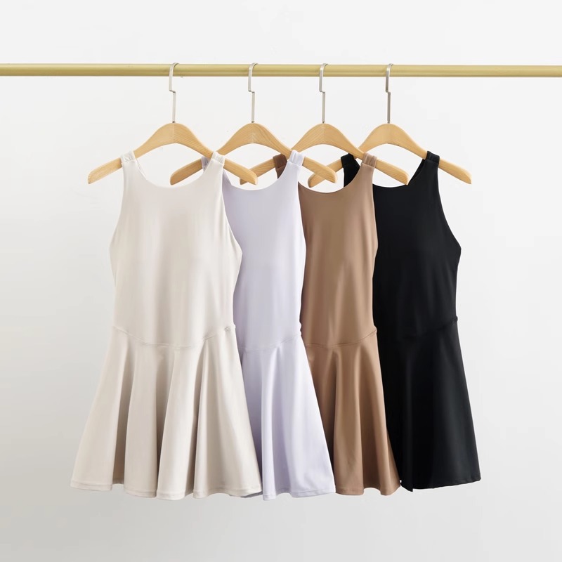 Golf One-piece Tennis Skirt Yoga Fitness Naked Sense Breathable Anti-running Light Lining Sports Skirt with Chest Pad