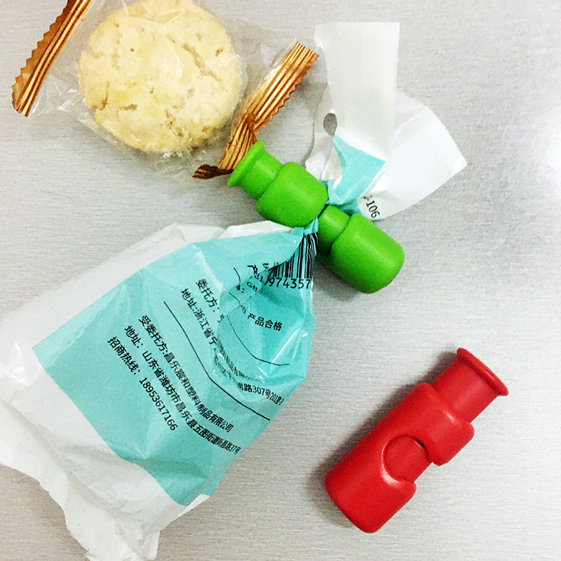 Plastic sealing clip sealing clip suit food bag moisture-proof clip sealing tool household push-type snack bag clip
