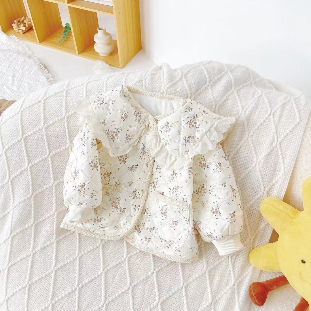 Children's velvet coat 2023 autumn and winter new children's small cotton-padded clothes girls floral velvet warm coat wholesale