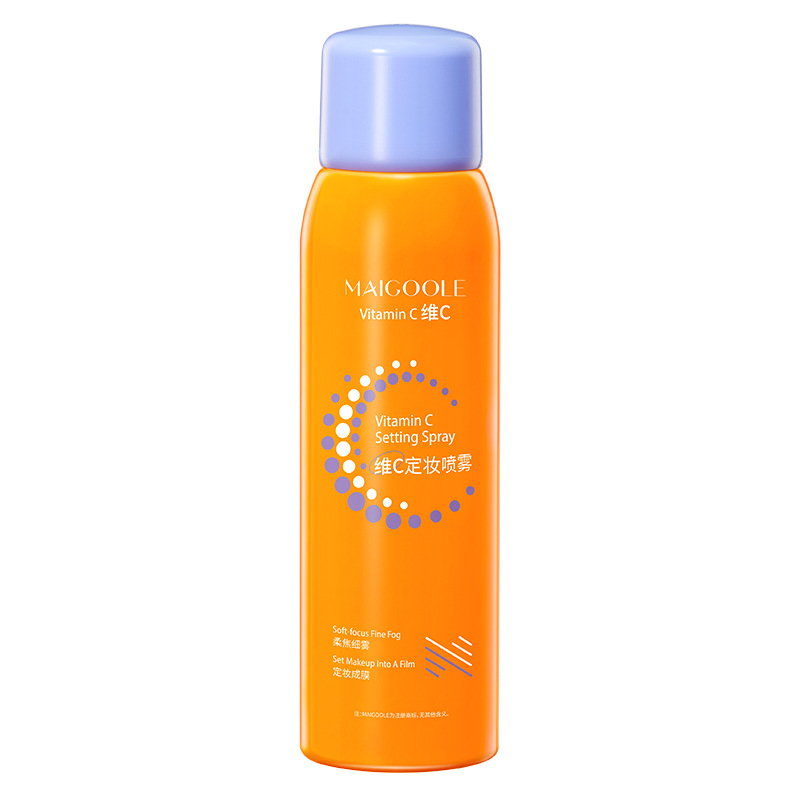 Maidailine Vitamin C Fixed Makeup Spray Hydrating and Moisturizing Water Feeling Fixed Makeup comes with high-gloss matte texture Vitamin C Fixed Makeup Spray