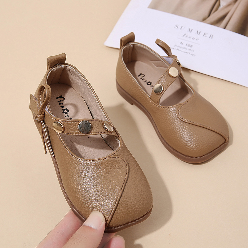 Girls' Leather shoes spring and autumn 2024 new soft bottom Velcro children princess shoes Korean style little girl fashion shoes