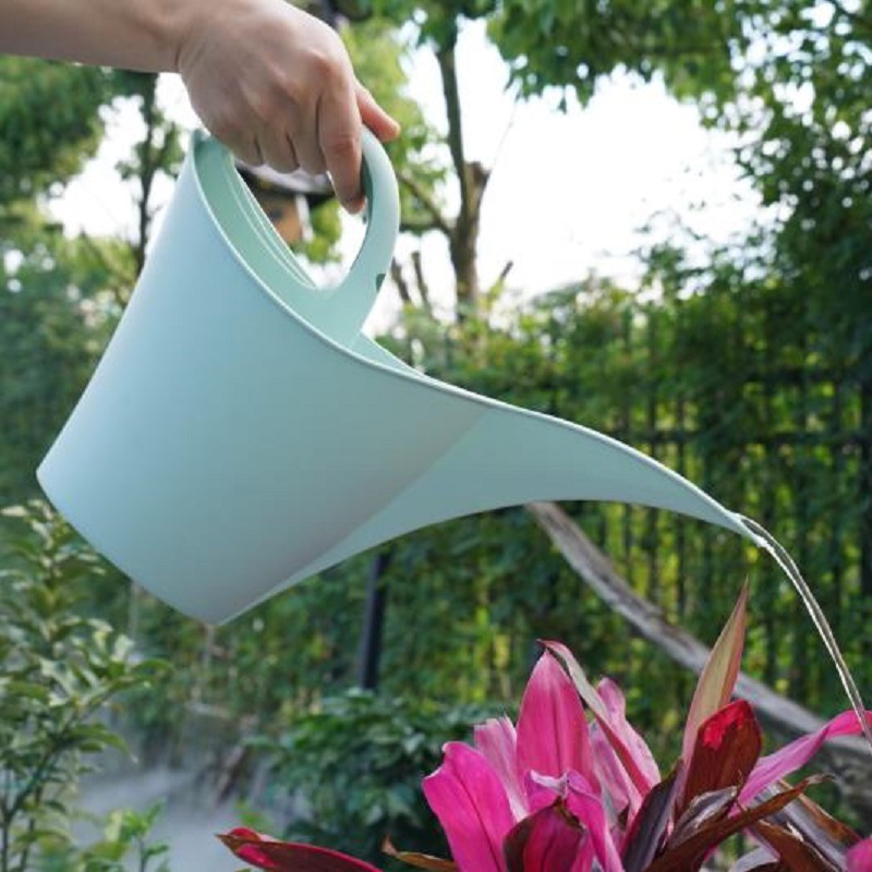 Long mouth watering kettle home balcony flower pot green plant watering pot watering vegetables watering large capacity pointed mouth watering kettle