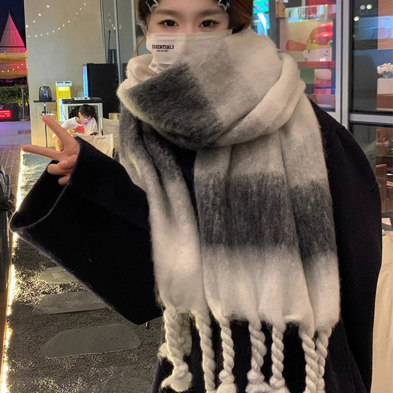 加厚保暖圍巾女冬百搭圈圈紗圍脖軟糯加長2023新款披肩批發品質感
