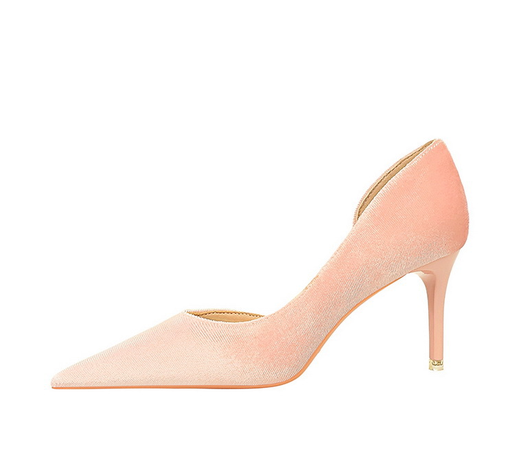 Women's shoes with fine heels, shallow heels and pointed side hollowed out west velvet shoes_voghion.com