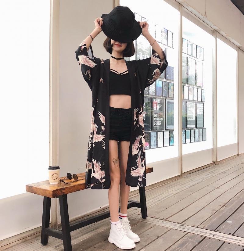 Summer new harajuku style loose long japanese retro cardigan kimono cloak men crane 3/4 sleeve robe women