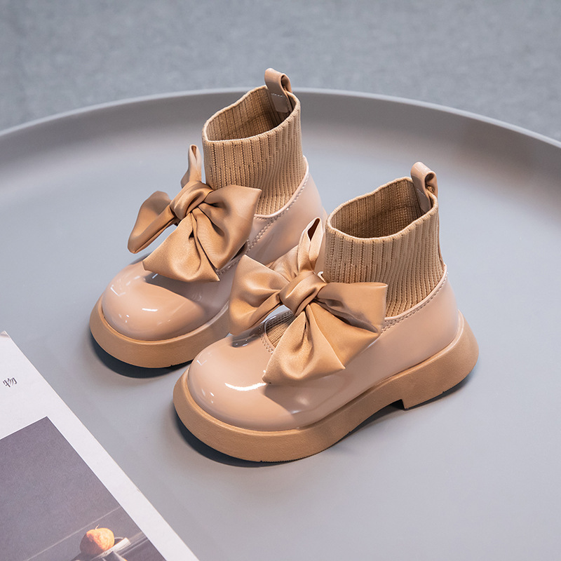 Girls' socks shoes 2024 autumn new children princess shoes black leather shoes little girl single shoes Korean style short boots