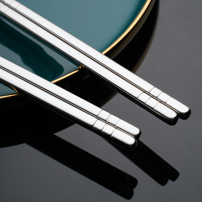 Factory wholesale 304 food stainless steel chopsticks household commercial chopsticks wholesale non-slip coil kitchen table