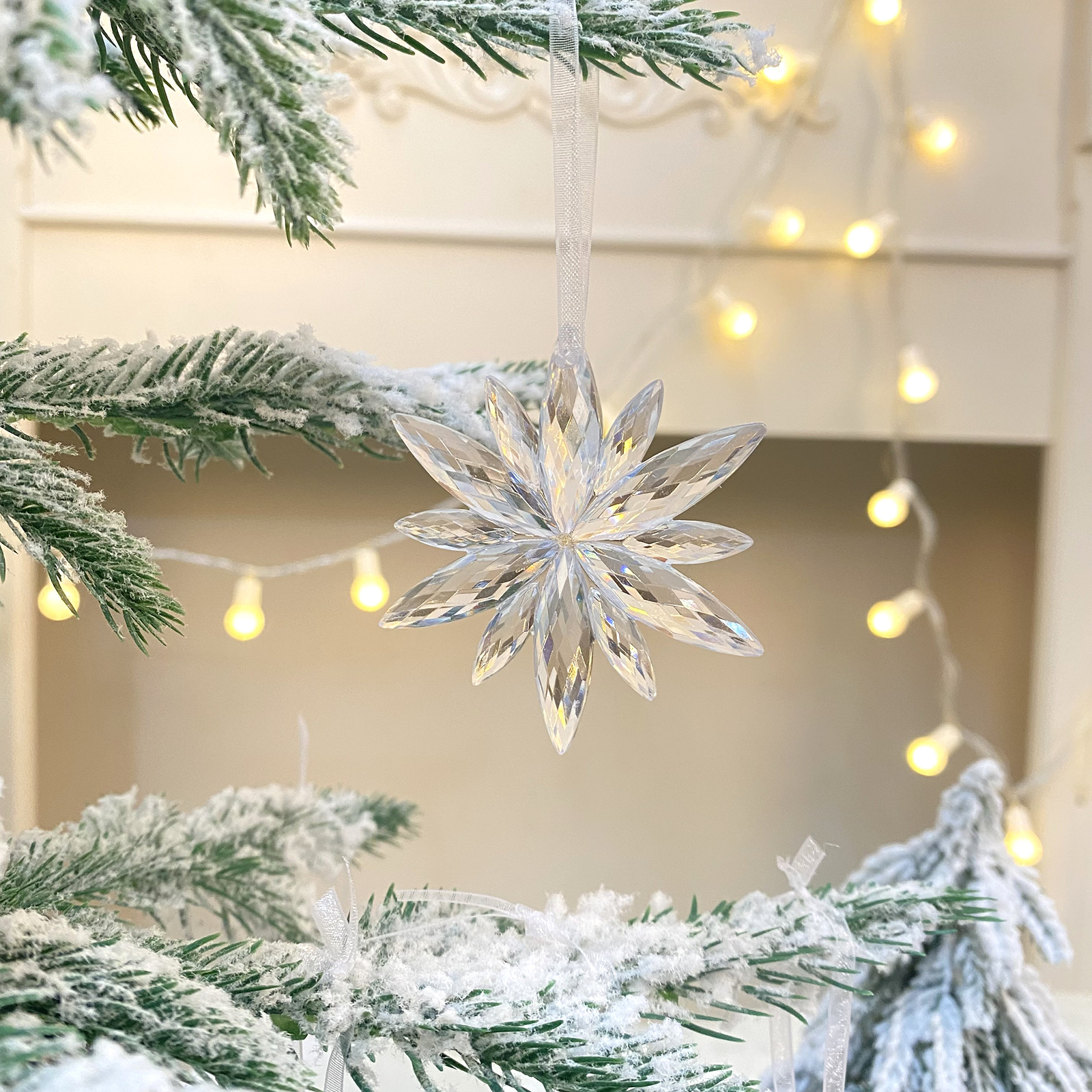 Christmas decorations Christmas tree pendant transparent snowflake acrylic crystal creative ornaments Christmas snowflake
