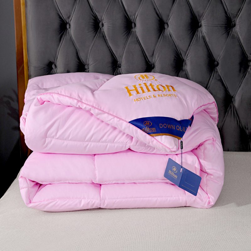 Factory direct Hilton feather velvet quilt with packaging jewelry gift quilt autumn and winter quilt will be sold wholesale quilt core