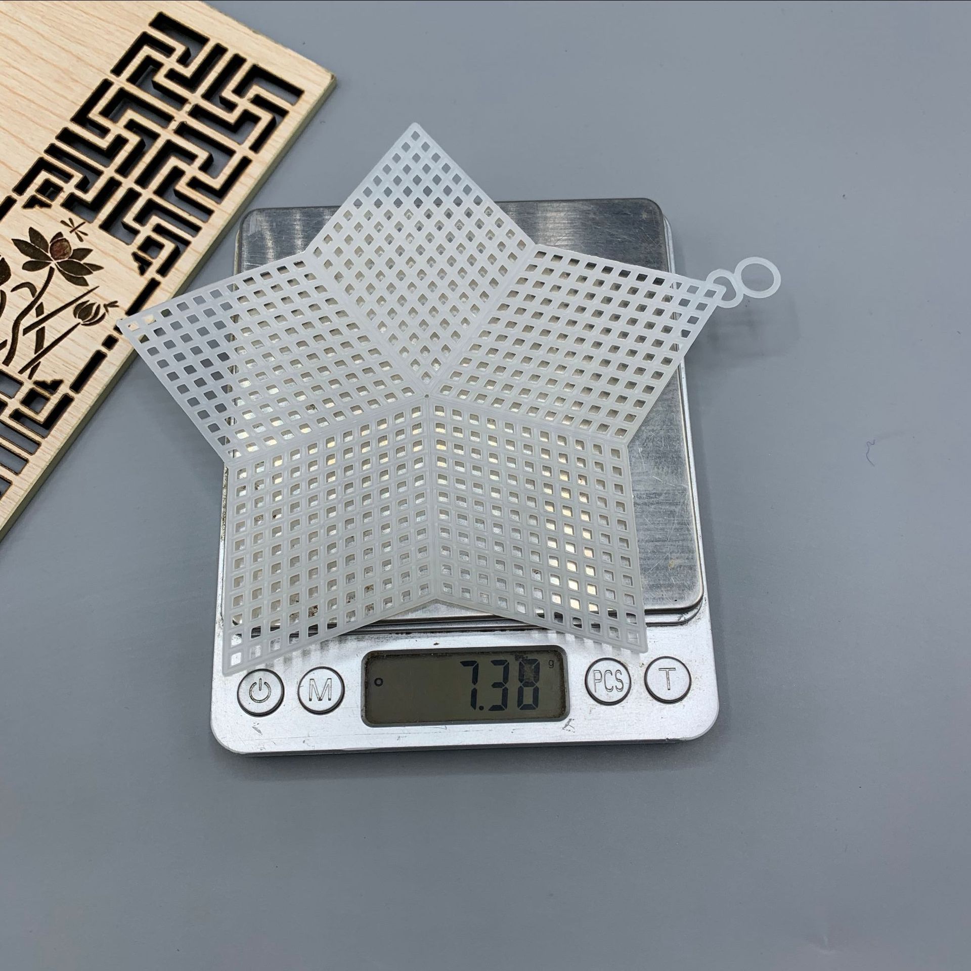 DIY plastic mesh wholesale hook bag foreign trade support card head Multi-Color square mesh 8cm10.6cm