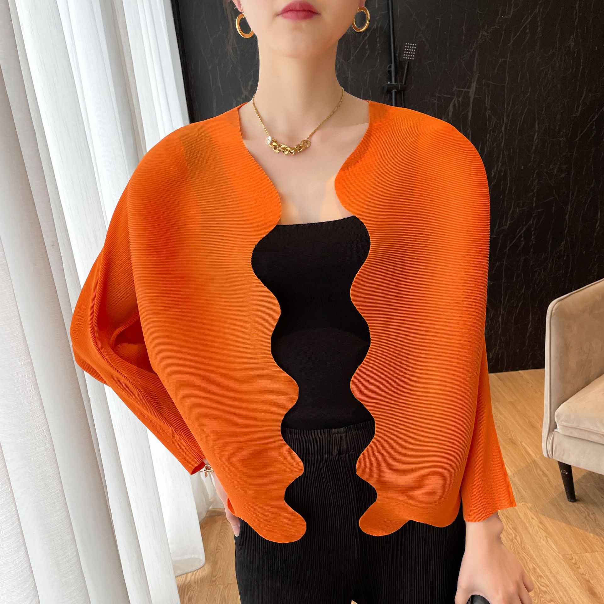 2024 early spring new high-end pleated loose slimming versatile casual batwing sleeve cardigan outer wear