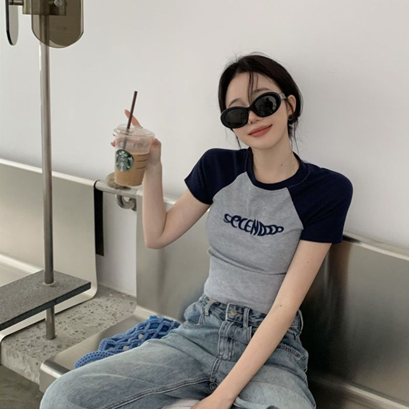 Pure desire style short student top hot girl slim fit 2024 Summer new short sleeve T-shirt female American design sense ins