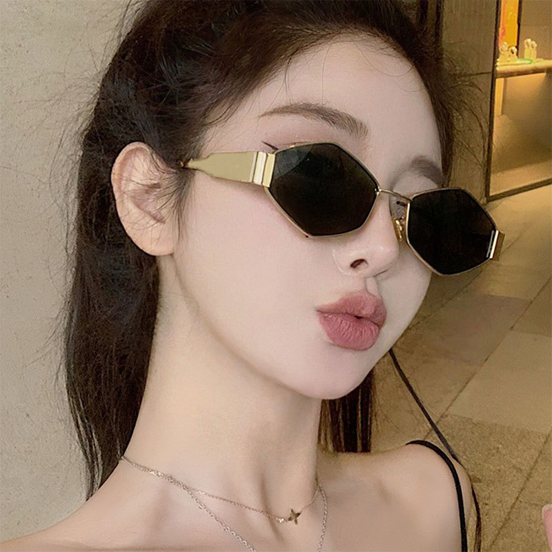 2025 cross-border new diamond sunglasses amazon hot lenses diamond metal fashion sunglasses men and women