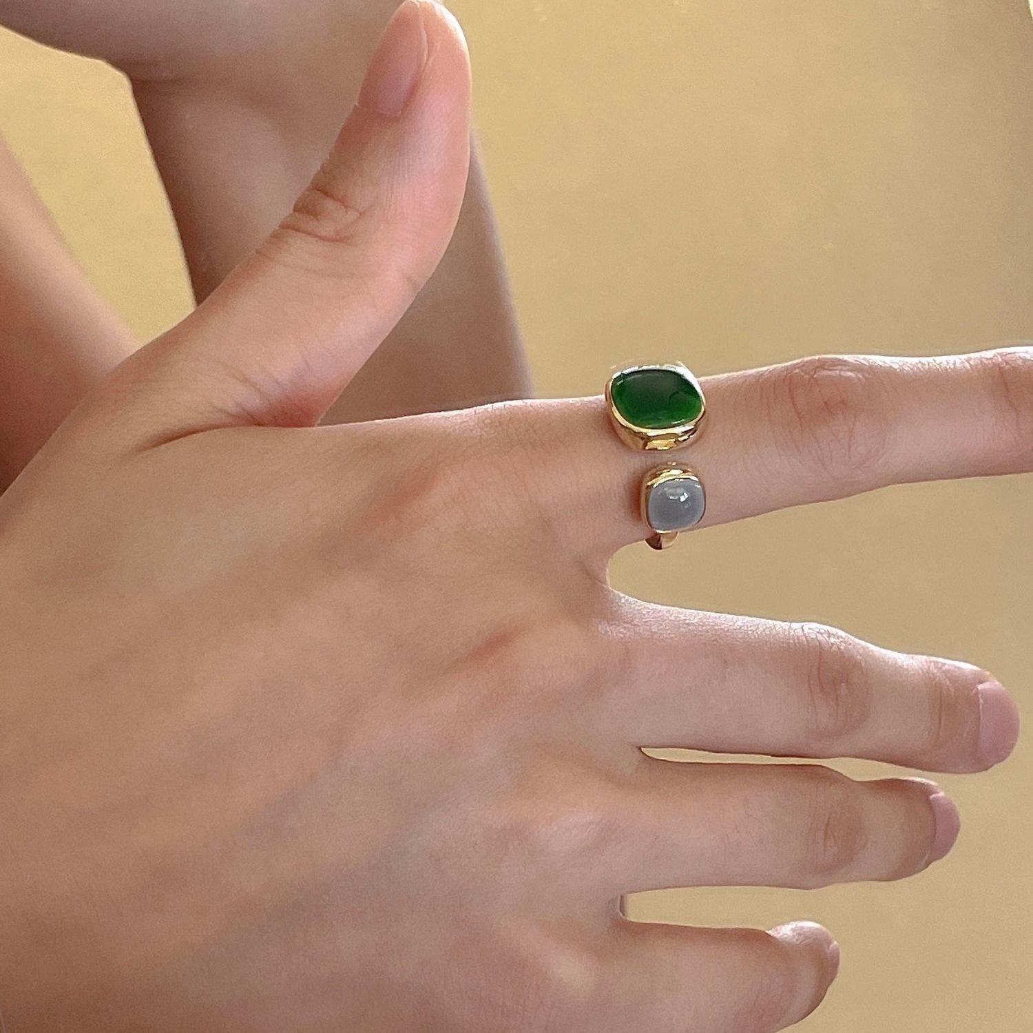 Emerald Design Sense Ring naiste tipptasemel Sense moodne seksikülm stiil niši avamisega sõrmesõrmus_voghion.com