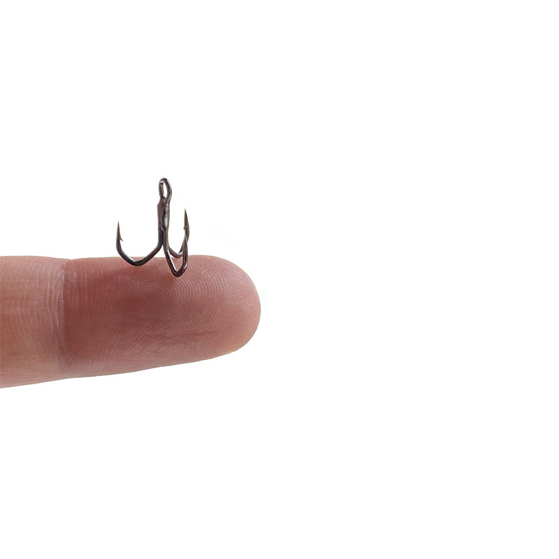 Sanben hook triangular hook fishing hook fake bait matching fishing hook barbed anchor hook black fishing gear accessories