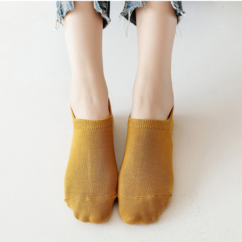 Socks women's thin ankle socks women's cotton spring and summer low-top short invisible sweat-absorbent breathable non-slip heel ins fashion socks