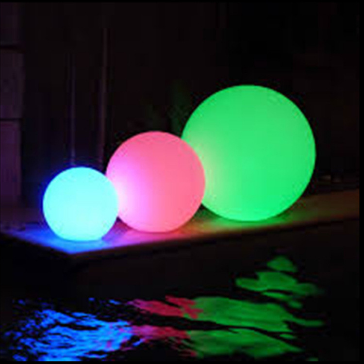 Inflatable luminous ball LED ball light RGB color changing floating pool light Bath play light decorative light water floating light