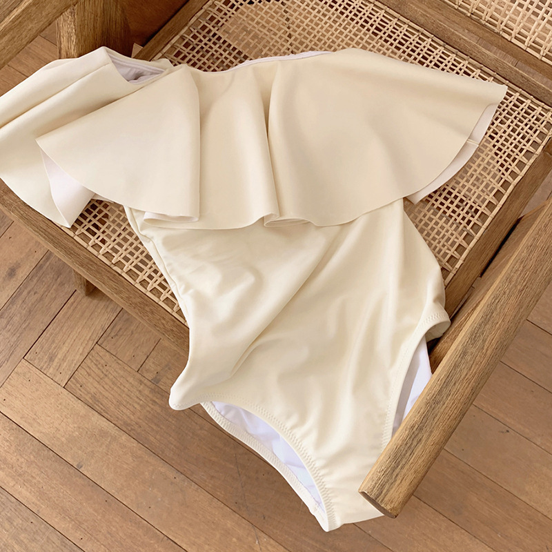 Women's swimsuit new sexy slimming belly covering one-piece triangle small chest push up South Korea hot spring swimming suit factory supply
