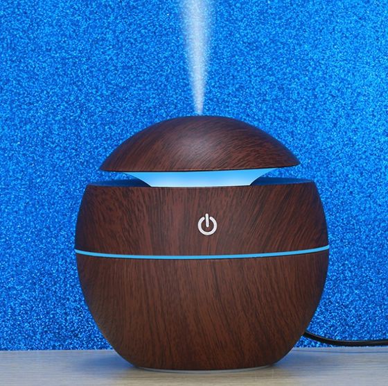 Factory USB small ball colorful lights small mushroom humidifier mini wood grain round hollow aroma diffuser